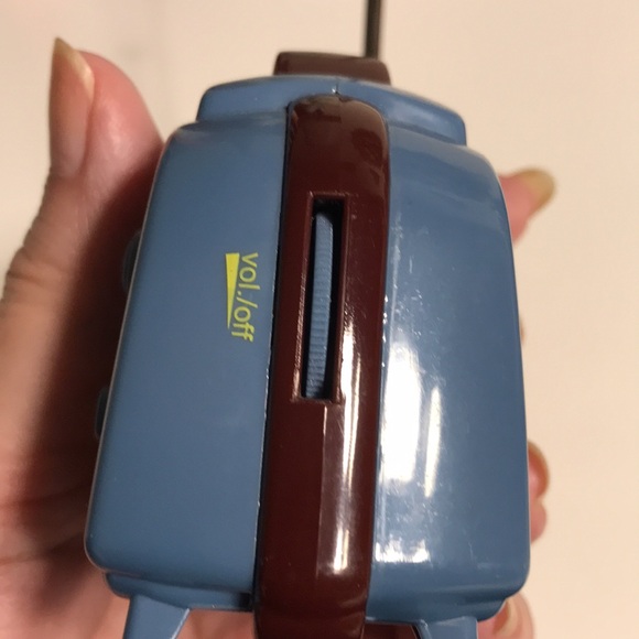 Radio Final Sale - Picture 6 of 7